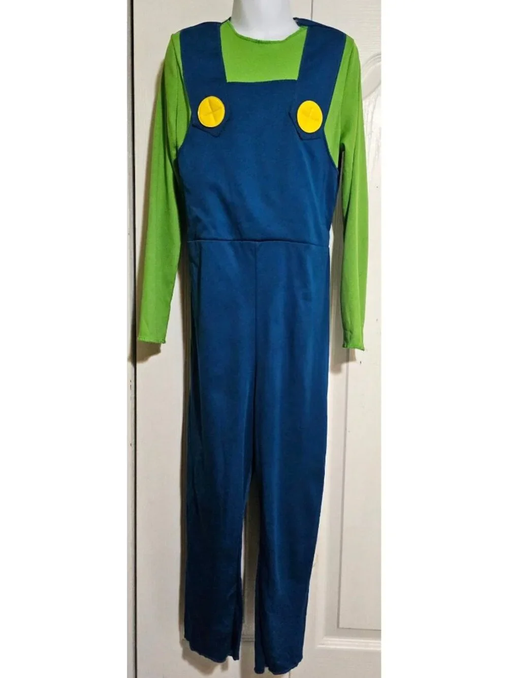 Disguise finally outfit